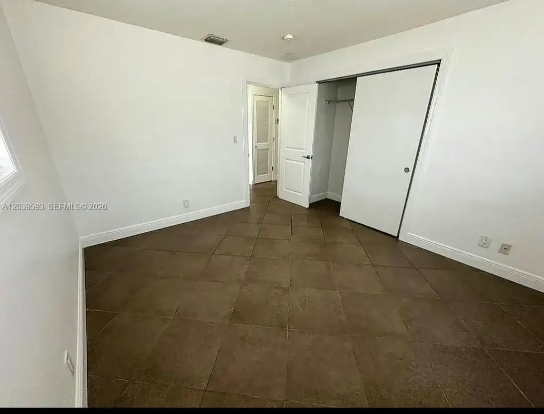 323 Northlake Dr # 325, North Palm Beach FL 33408 photo 4