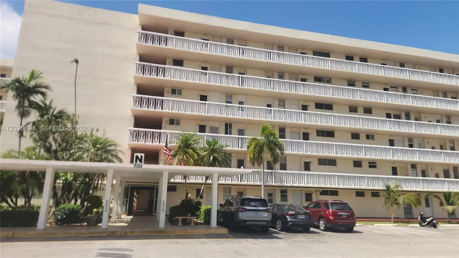 2920 Point East Dr # N607, Aventura FL 33160