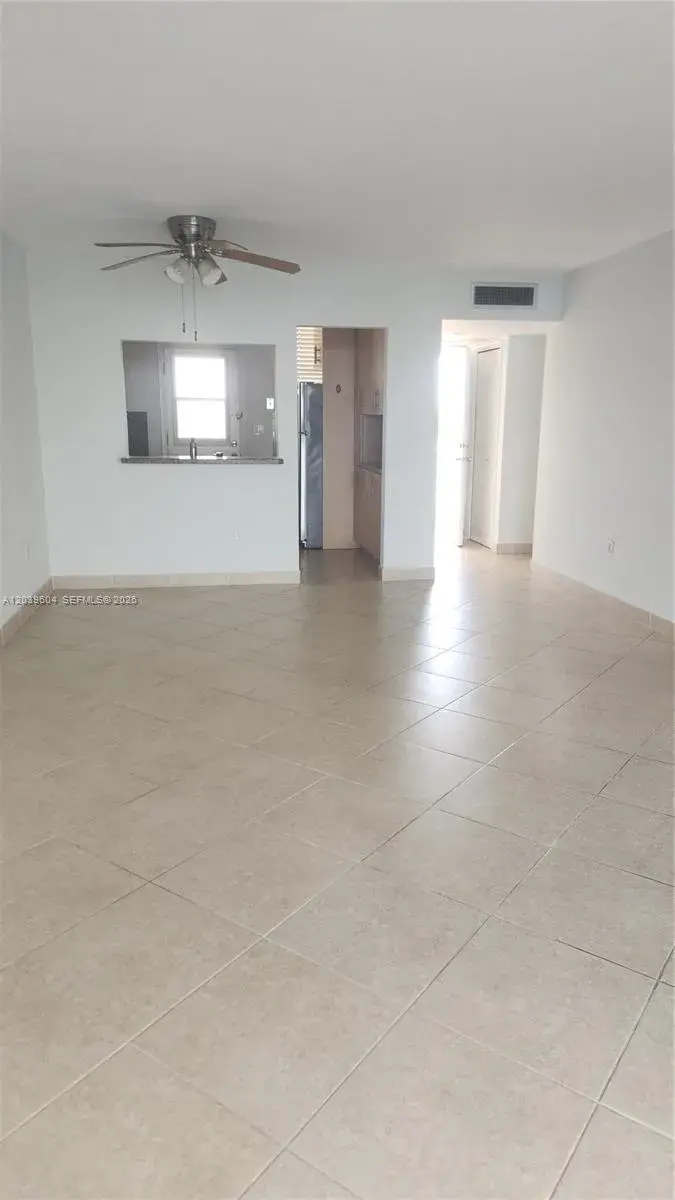 2920 Point East Dr # N607, Aventura FL 33160