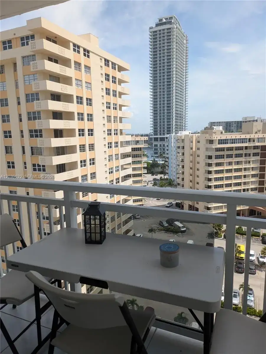 1849 S Ocean Dr # 1407, Hallandale Beach FL 33009 photo 2