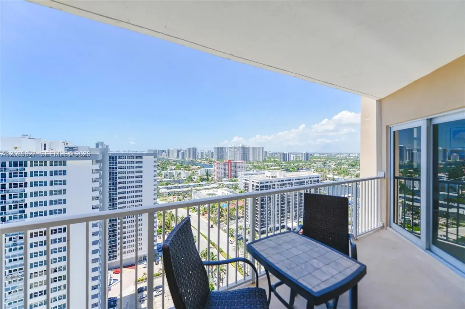 1980 S Ocean Dr, Hallandale Beach FL 33009 photo 3