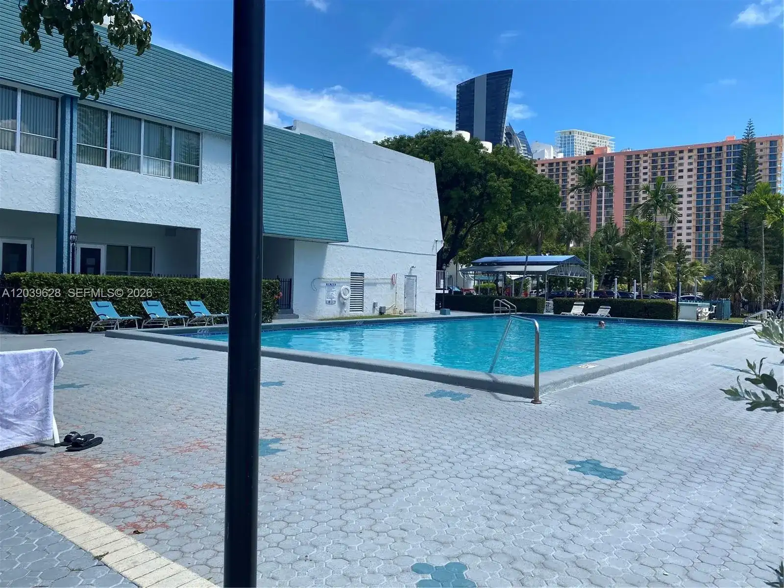 200 177th Dr # 216, Sunny Isles Beach FL 33160 photo 2