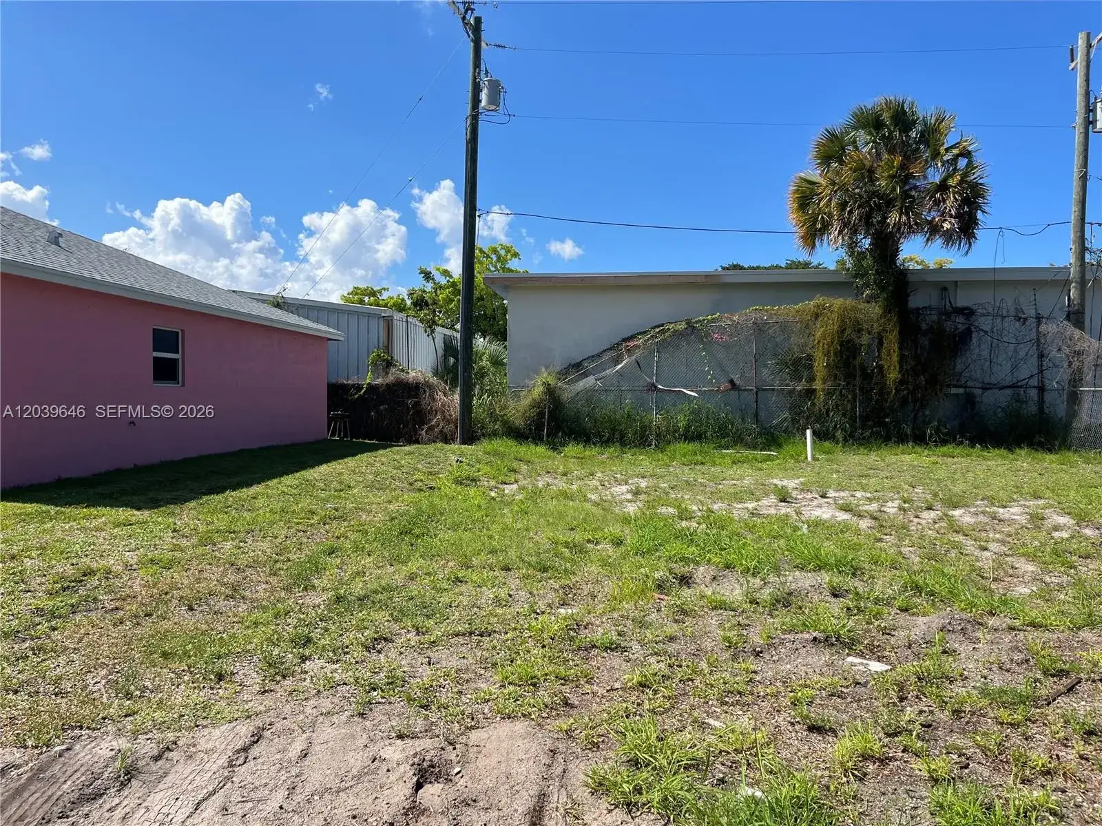 535 Lilac CT, West Palm Beach FL 33407 photo 5