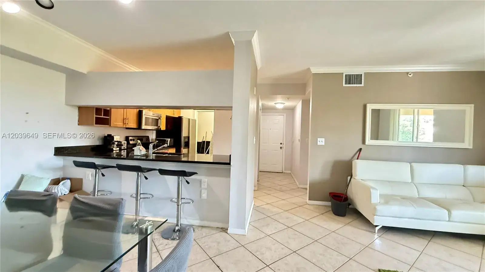 6458 Emerald Dunes Dr # 303, West Palm Beach FL 33411