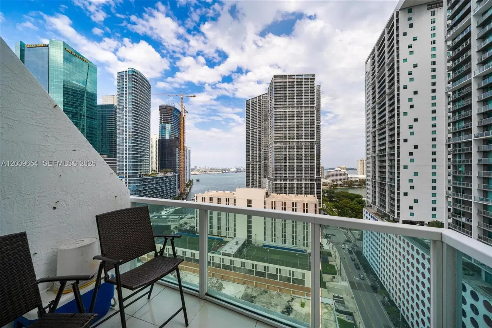 41 SE 5th St # 1202, Miami FL 33131