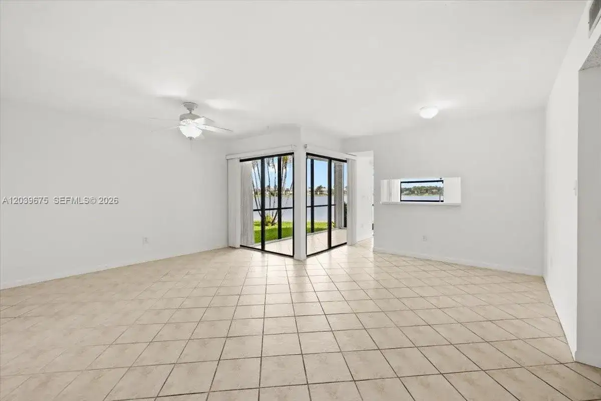 999 Hamilton Dr # 999B, Homestead FL 33034 photo 5