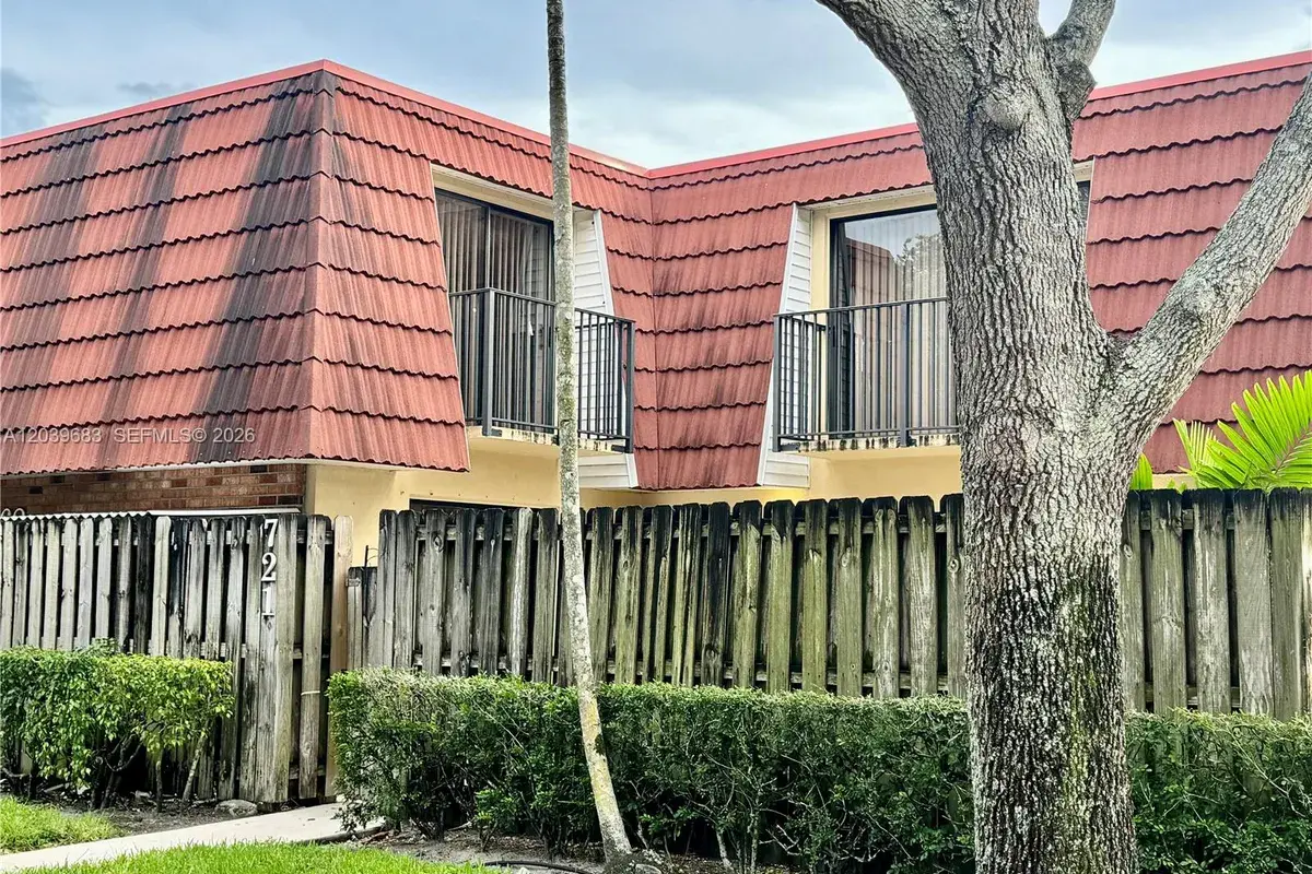 721 NW NW 99th Cir # 721, Plantation FL 33324