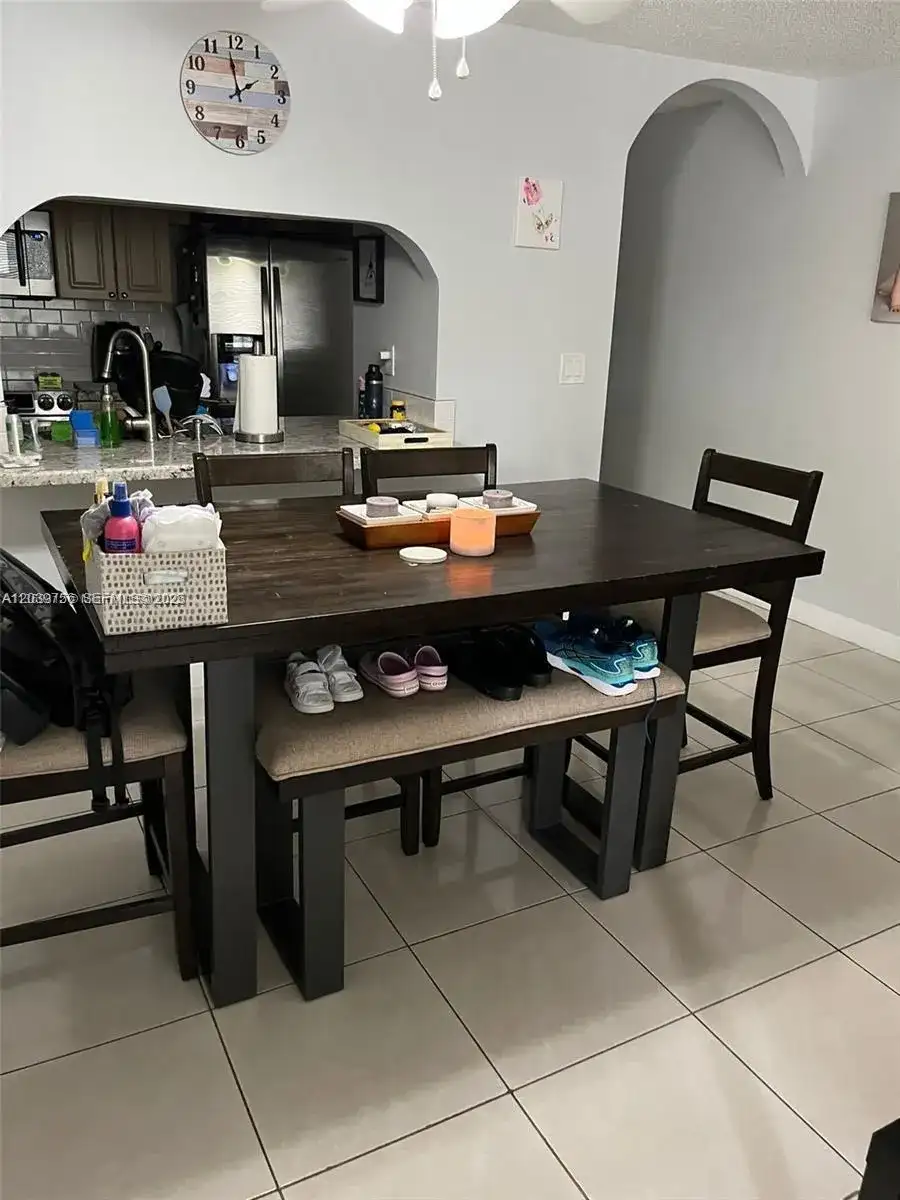 10135 NW 9th St Cir # 208, Miami FL 33172 photo 3