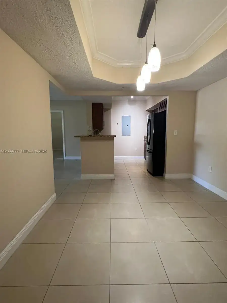231 SW 116th Ave # 19105, Pembroke Pines FL 33025 photo 2