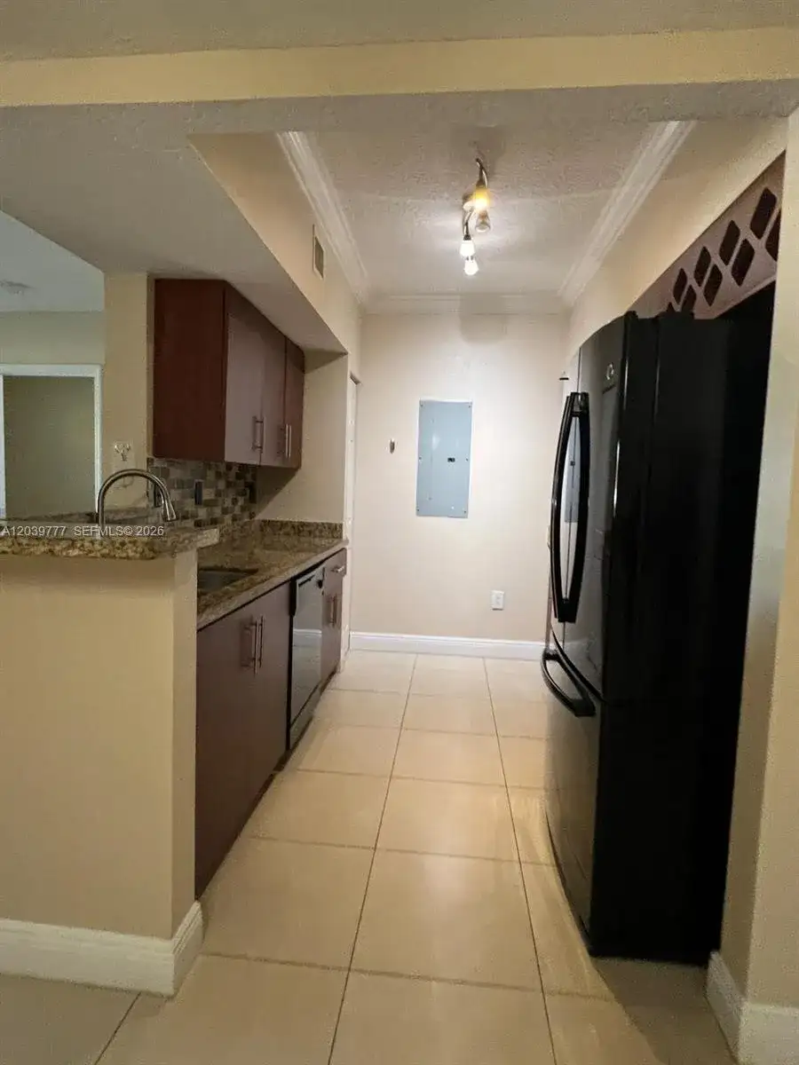231 SW 116th Ave # 19105, Pembroke Pines FL 33025 photo 3
