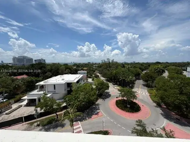 4141 Nautilus Dr # 7E, Miami Beach FL 33140 photo 2