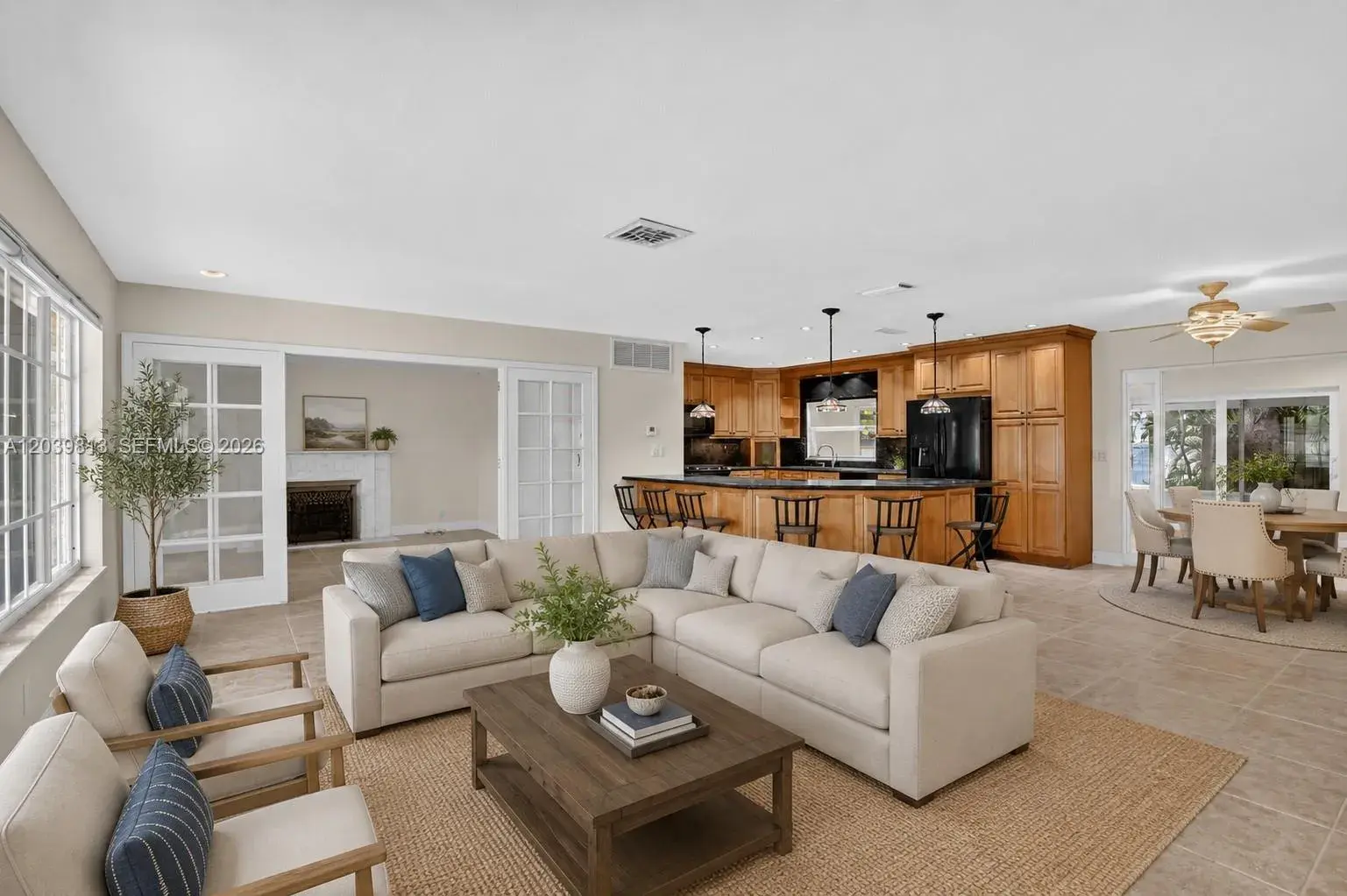 5511 Taylor St, Hollywood FL 33021