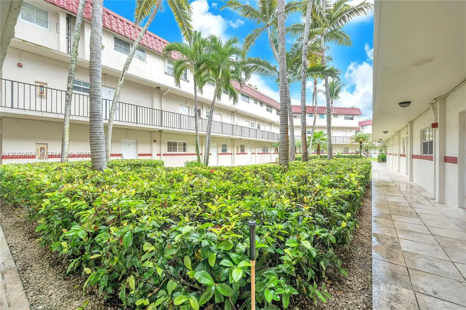 8650 SW 67th Ave # 1010, Pinecrest FL 33156 photo 3