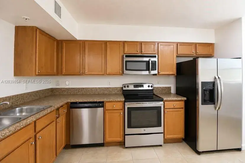 22561 SW 88th Pl # 7, Cutler Bay FL 33190