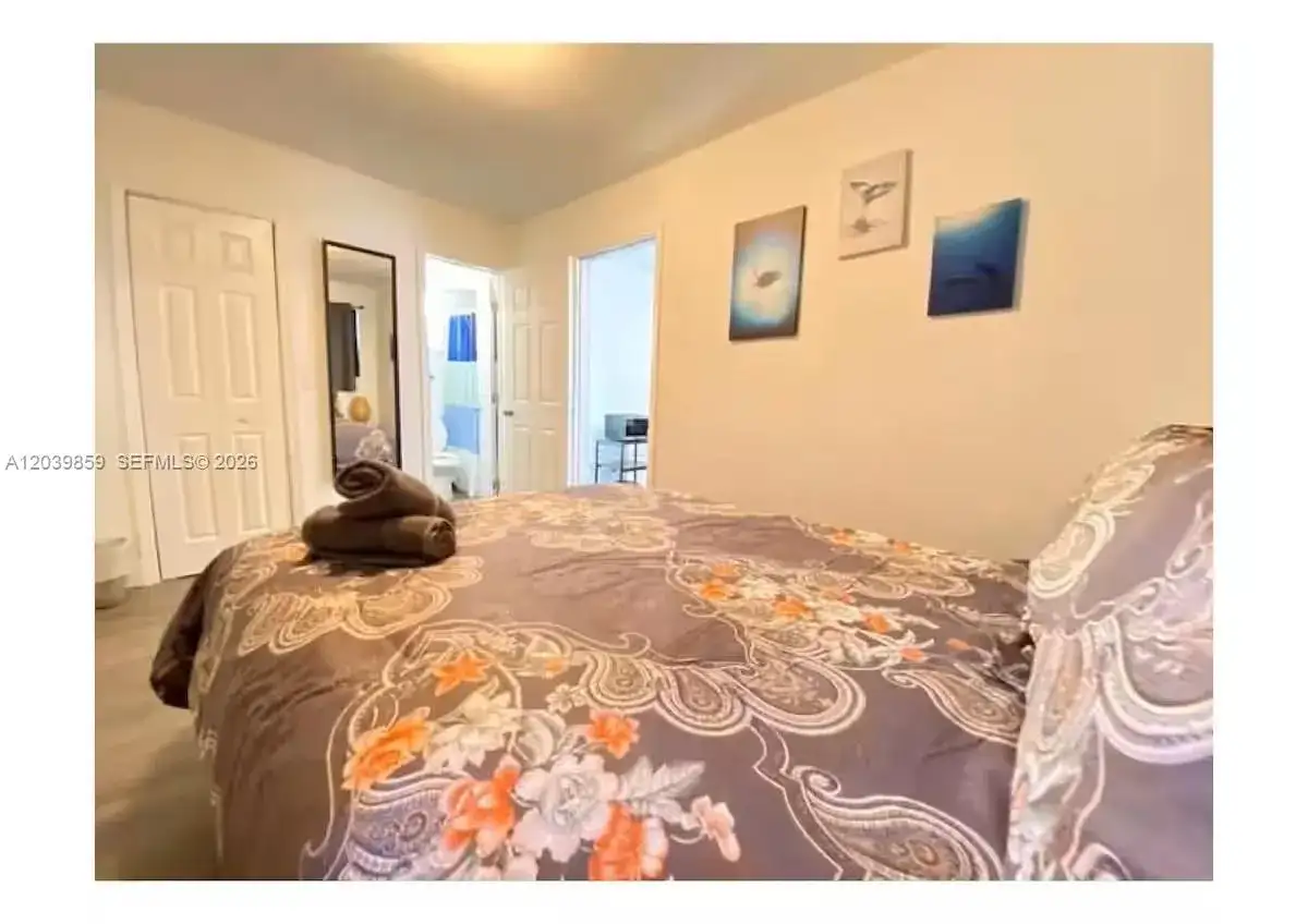 7638 N Miami Ave # 2, Miami FL 33150 photo 4