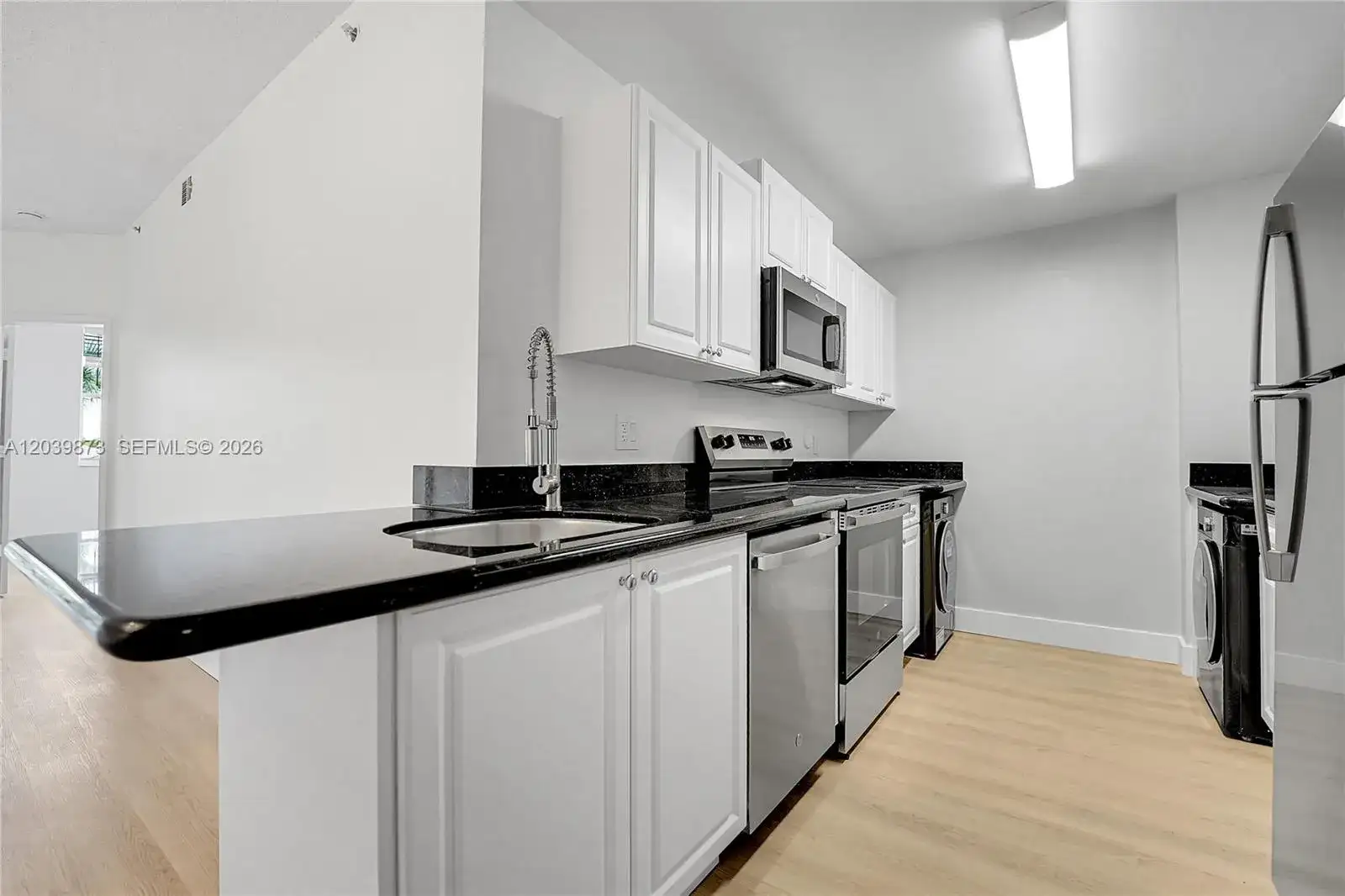 2020 Greenview Shores Blvd # 109, Wellington FL 33414 photo 5