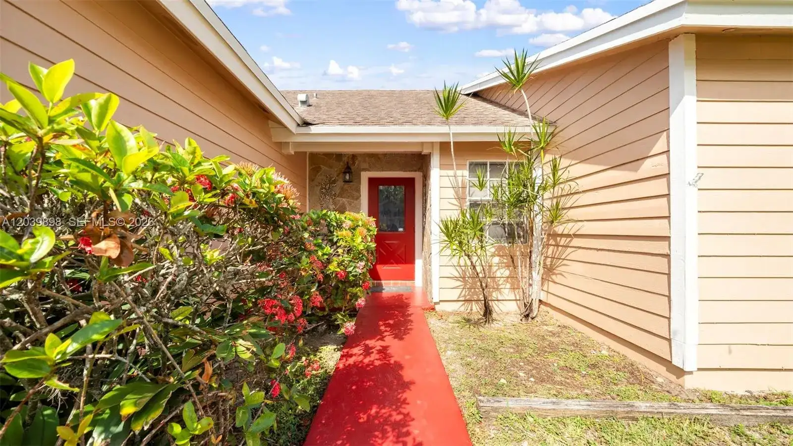 14780 SW 139th Ct, Miami FL 33186 photo 4
