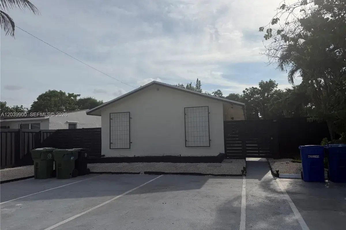 1533 NW 2nd Ave # 1, Fort Lauderdale FL 33311