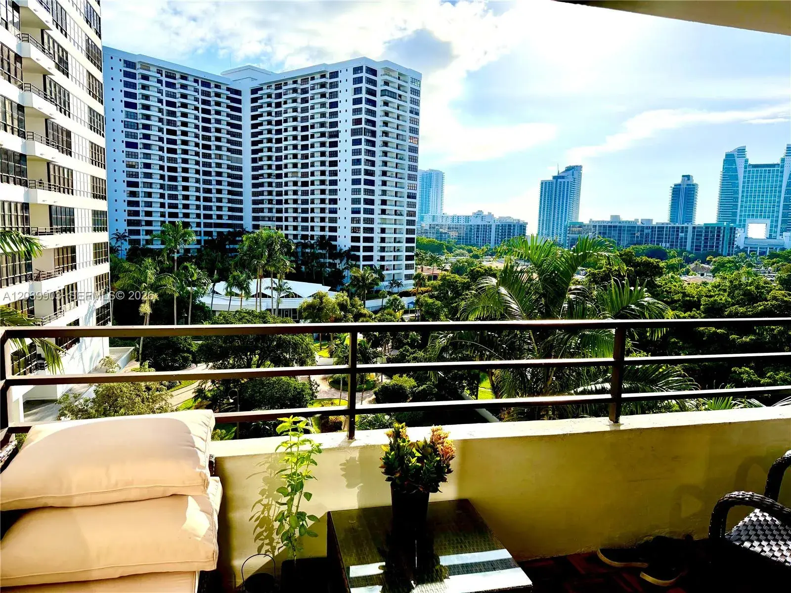 500 Three Islands Blvd # 421, Hallandale Beach FL 33009