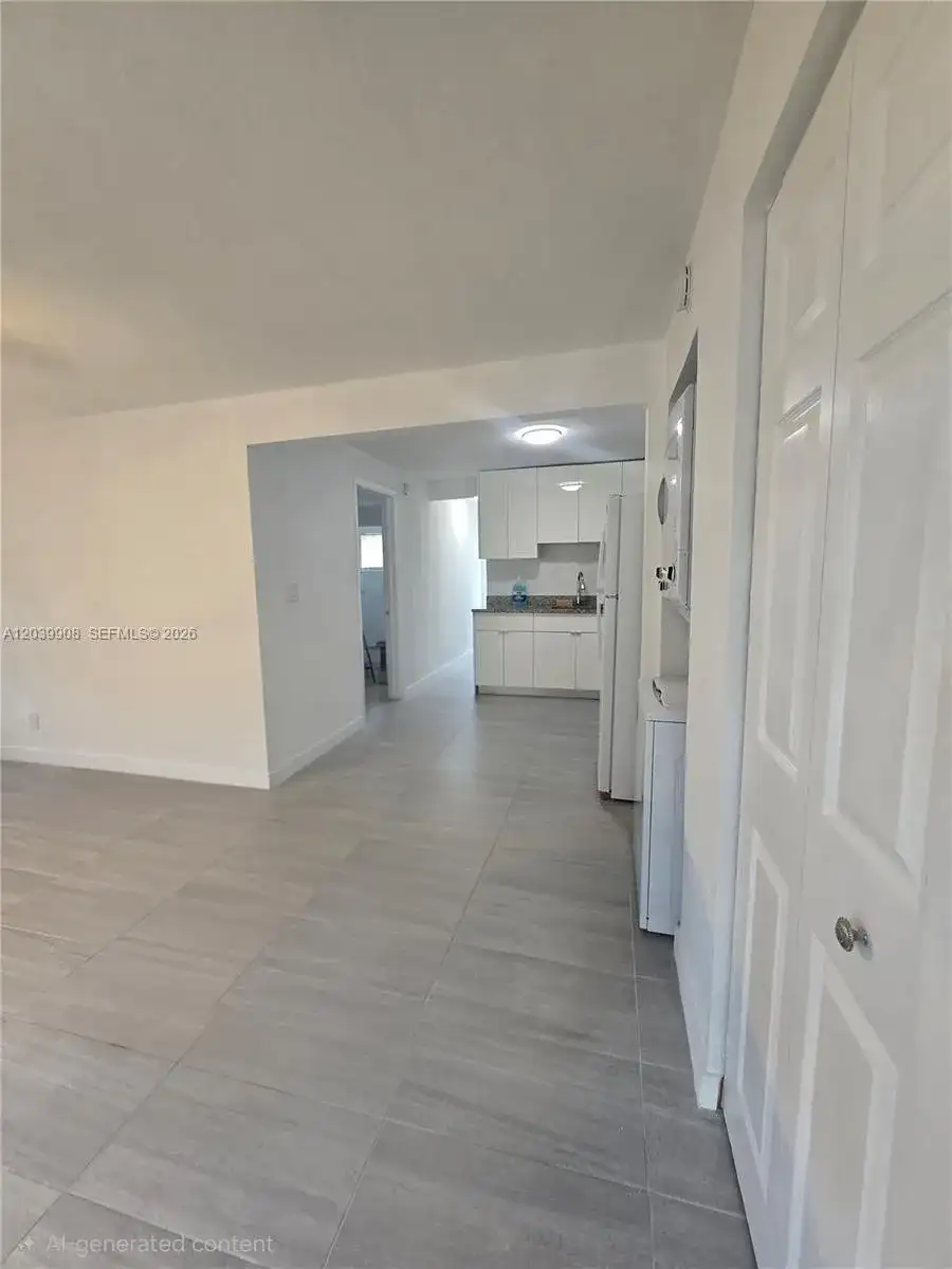 237 SW 13th St # 5, Dania Beach FL 33004 photo 3