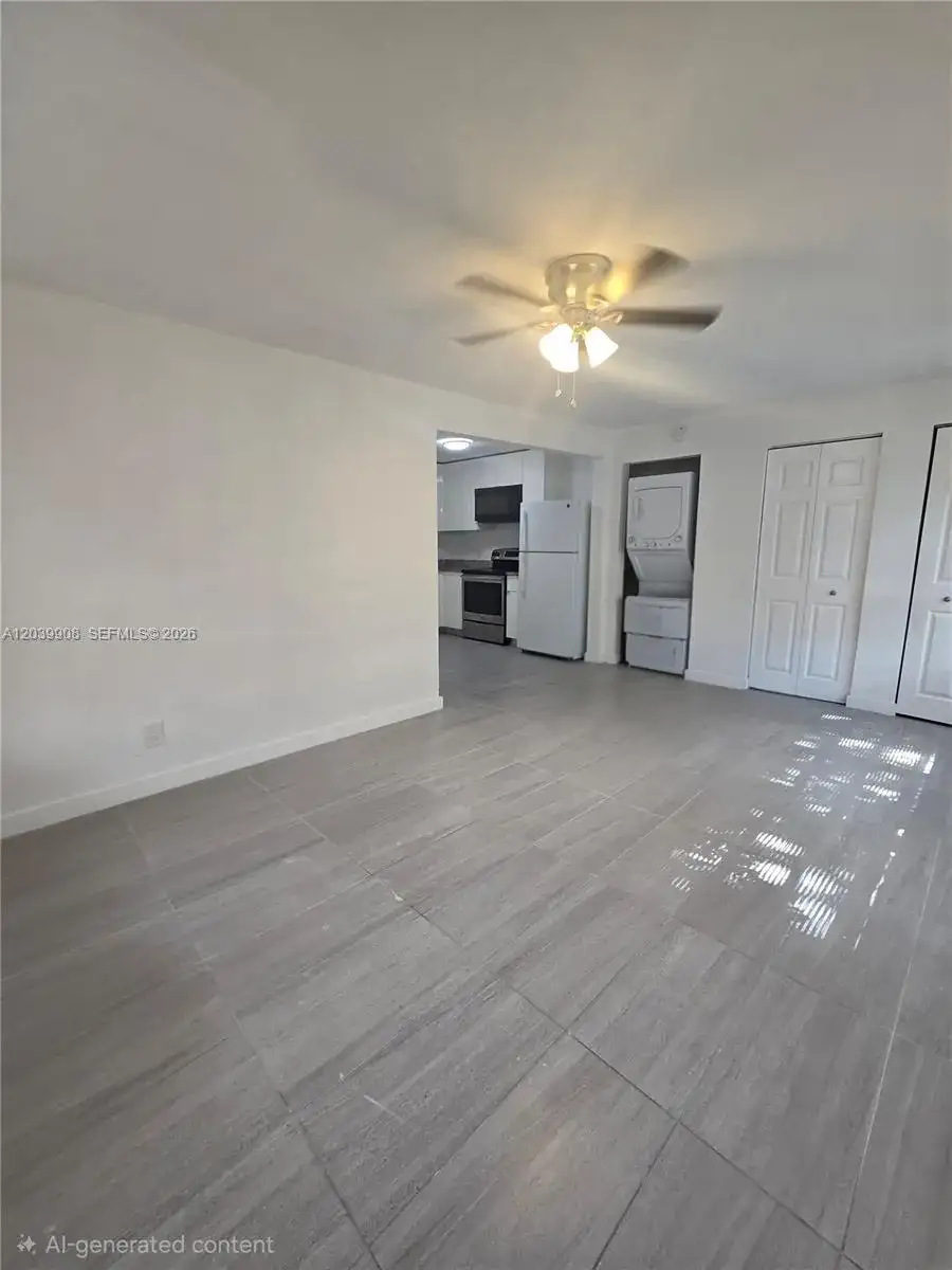 237 SW 13th St # 5, Dania Beach FL 33004 photo 4