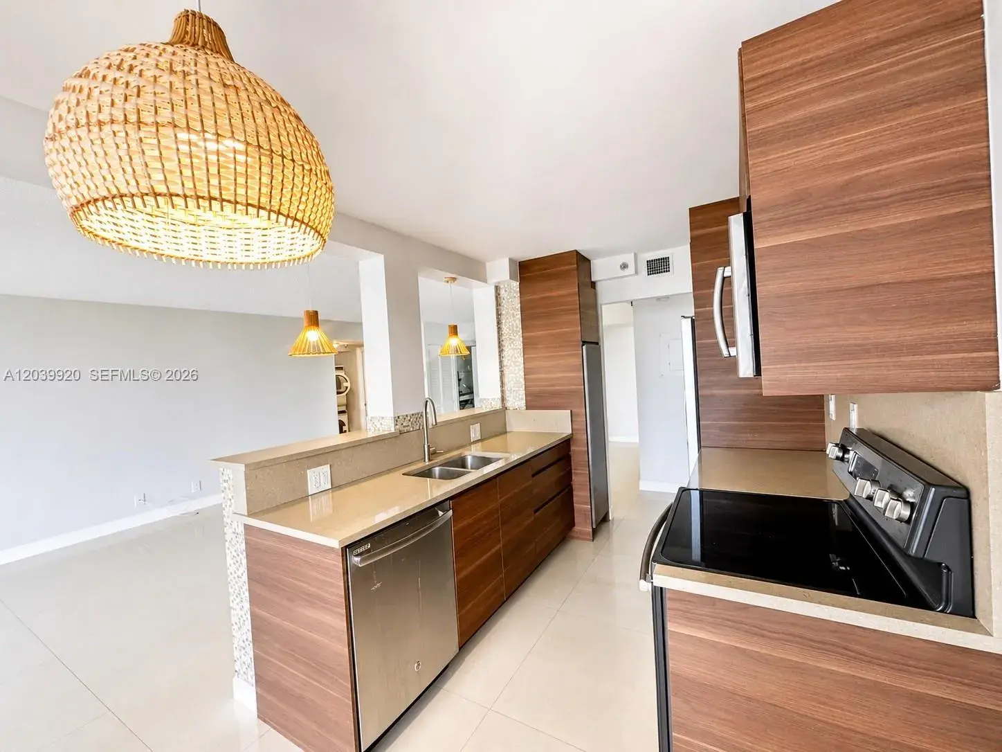 290 174th St # 1117, Sunny Isles Beach FL 33160