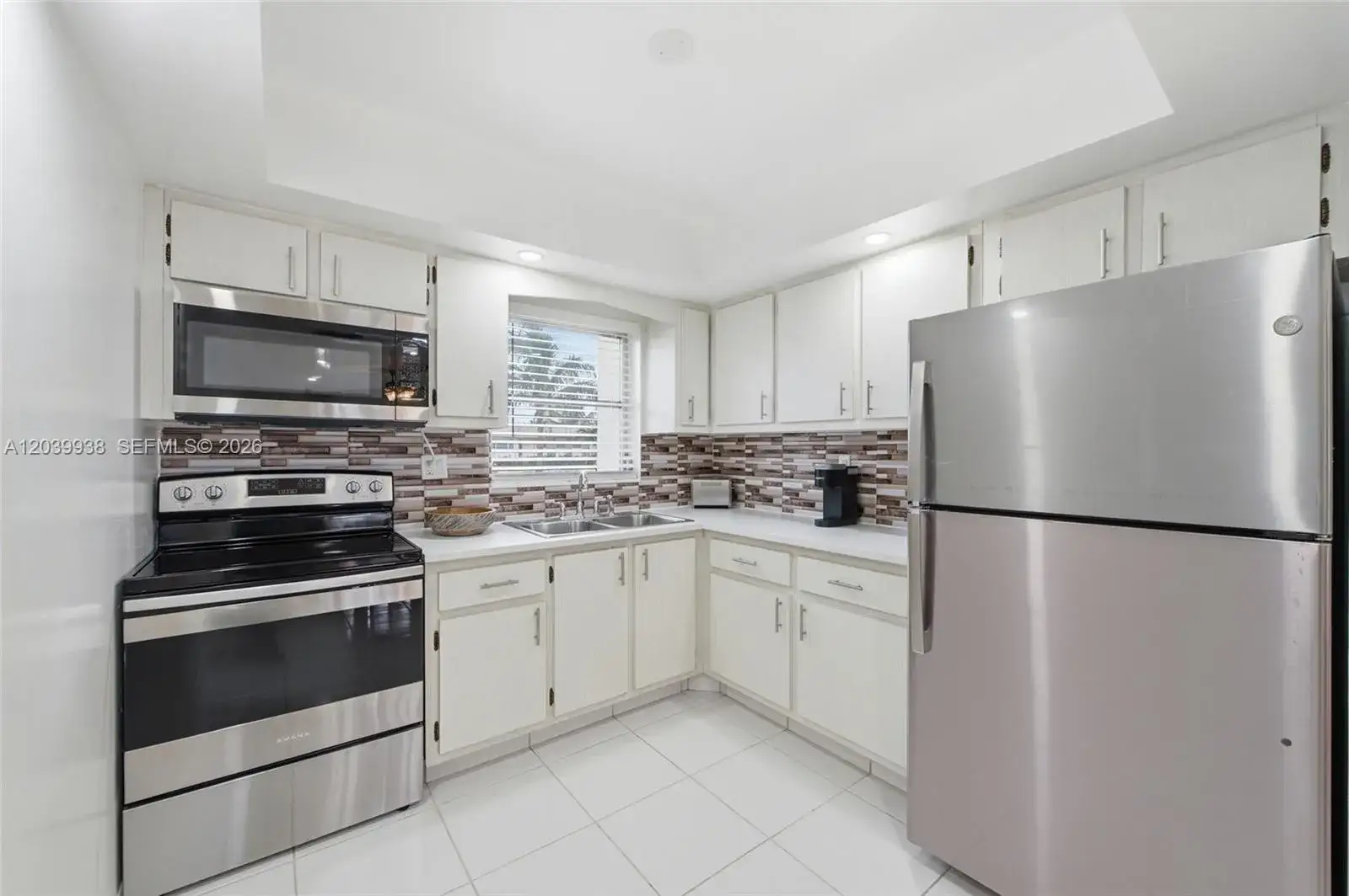 2894 E Crosley Dr E # D, West Palm Beach FL 33415