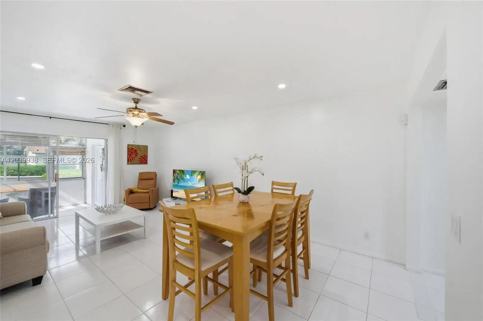 2894 E Crosley Dr E # D, West Palm Beach FL 33415 photo 5