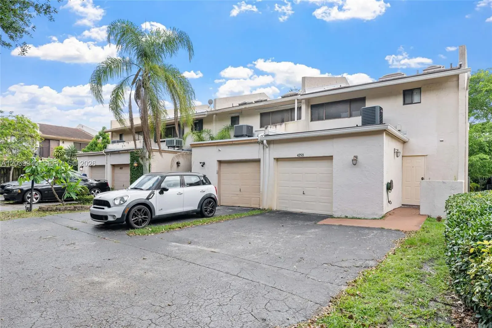 4293 N 76th Ave, Davie FL 33024 photo 4