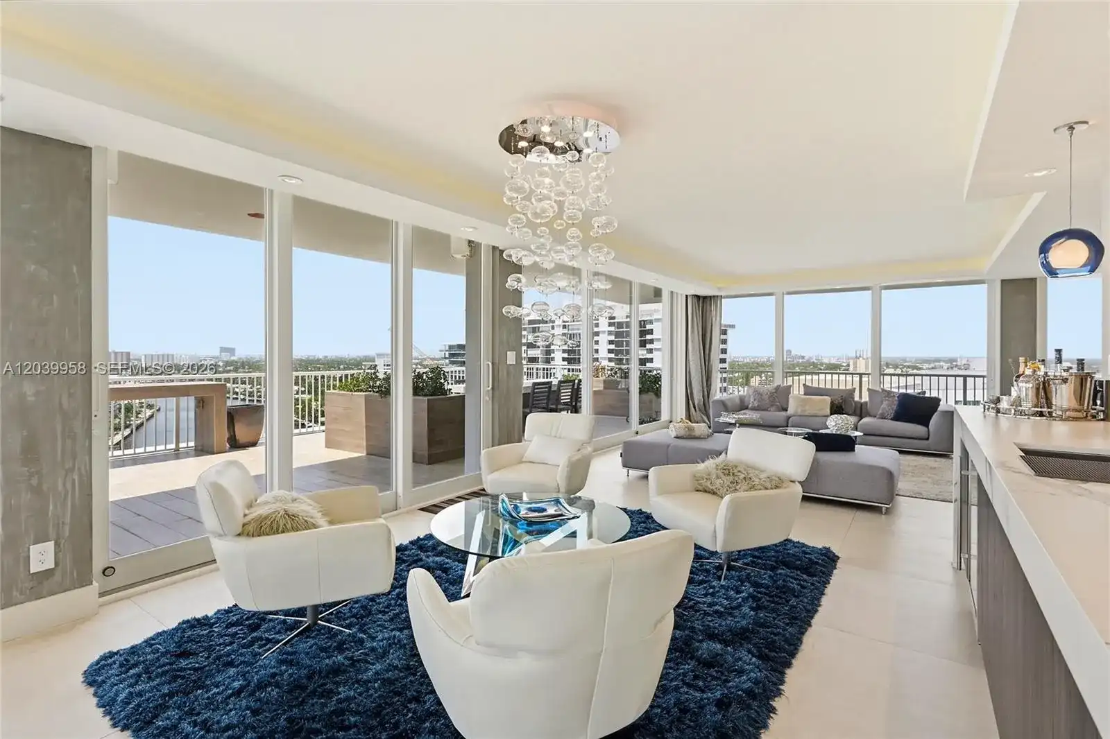2800 E Sunrise Blvd, Fort Lauderdale FL 33304
