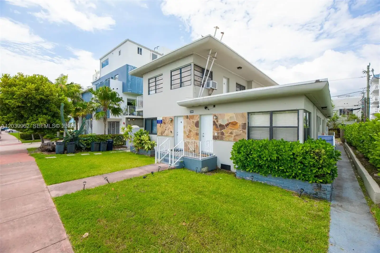 1980 Biarritz Dr, Miami Beach FL 33141 photo 5