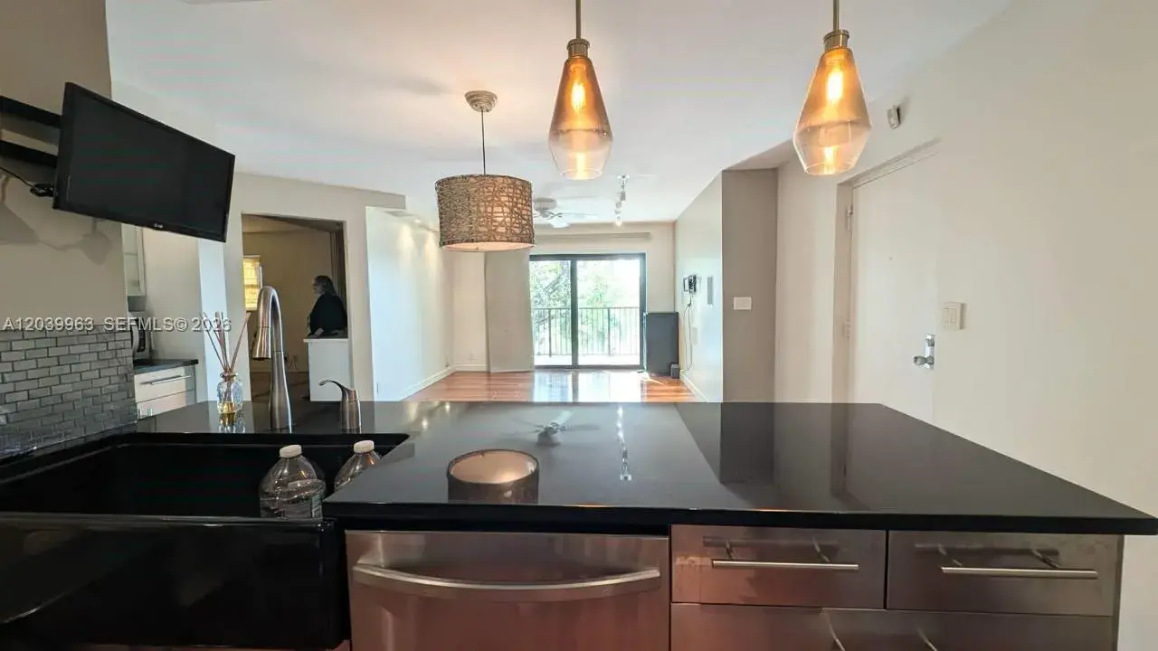 900 River Reach Dr # 404, Fort Lauderdale FL 33315