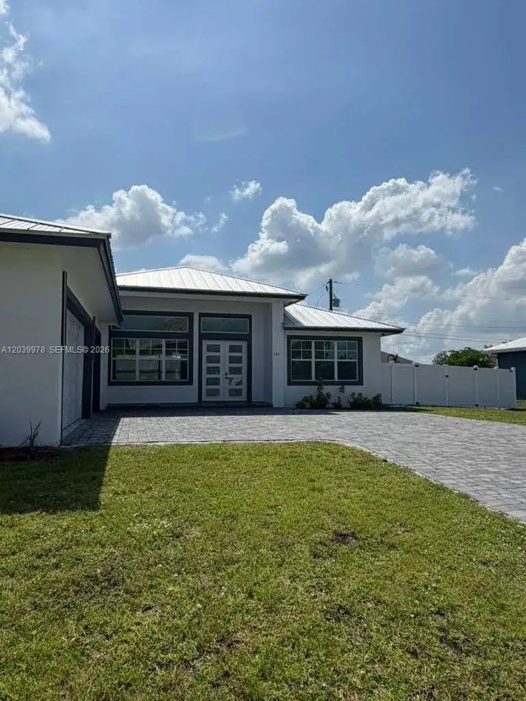 121 SW Sea Lion Rd, Port St. Lucie FL 34953 photo 5