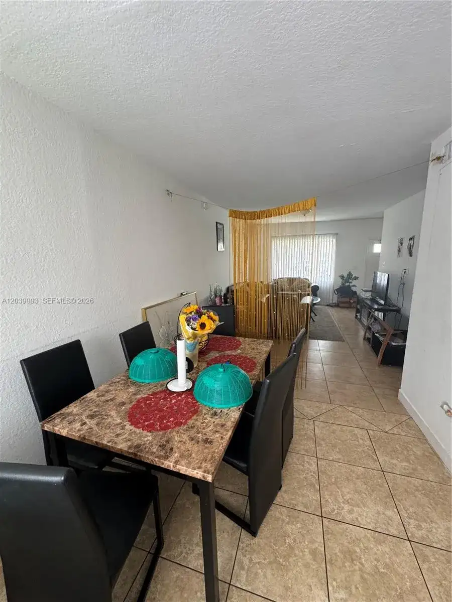 8456 NW 4th Ct # 8456, Miami FL 33150 photo 3