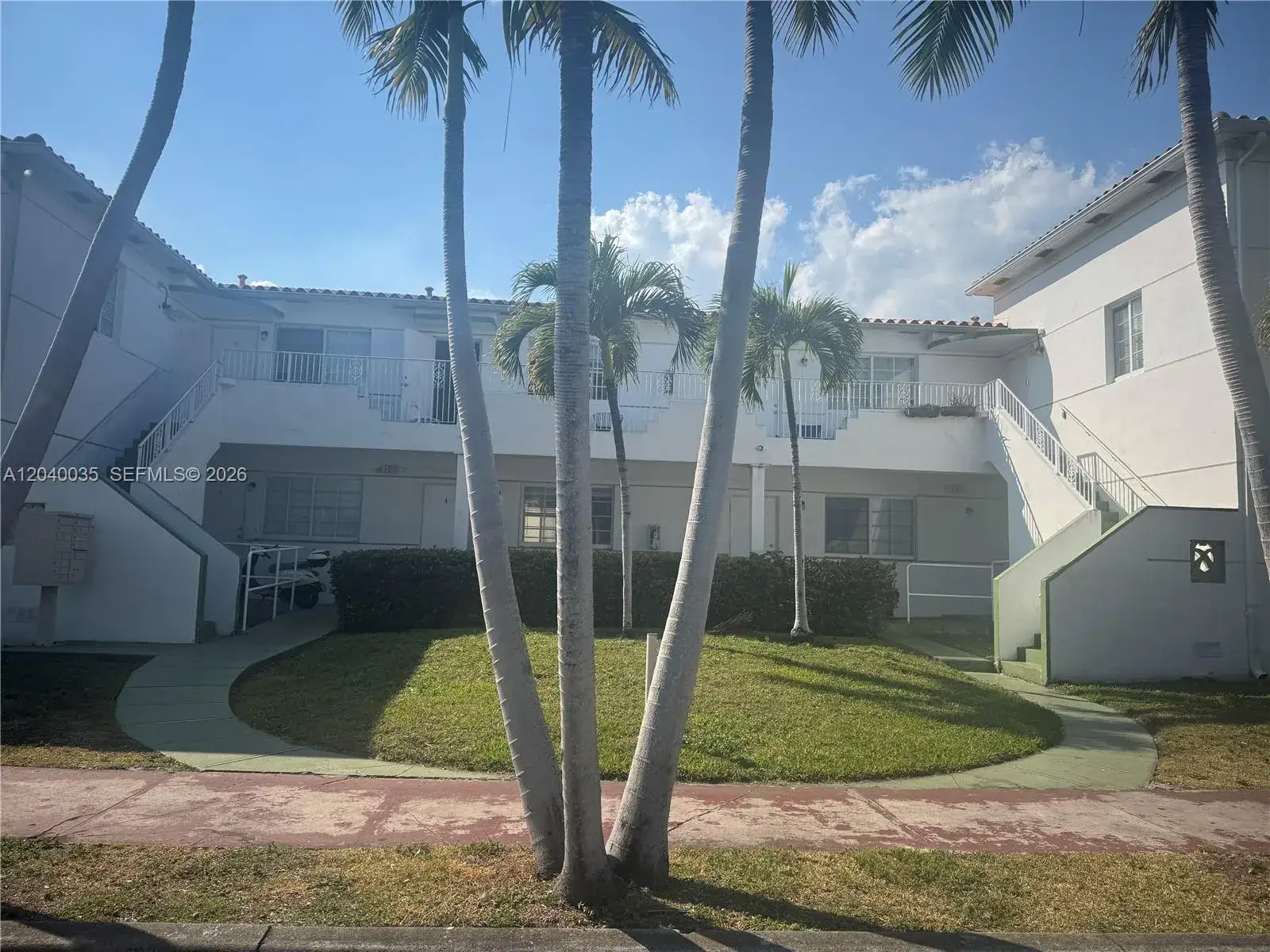 7130 Rue Versailles # 11, Miami Beach FL 33141