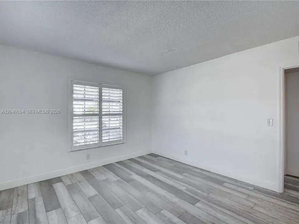 2200 NE 66th St # 1401, Fort Lauderdale FL 33308