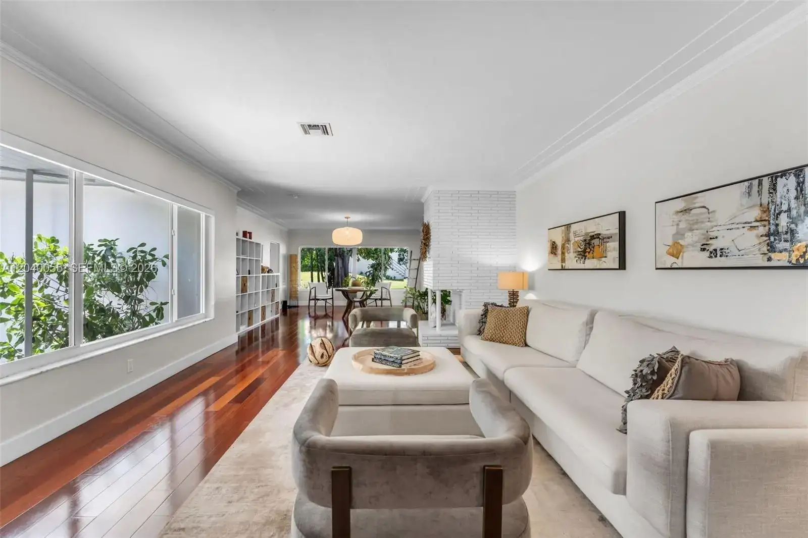 8 Pinta Rd, Miami FL 33133 photo 4