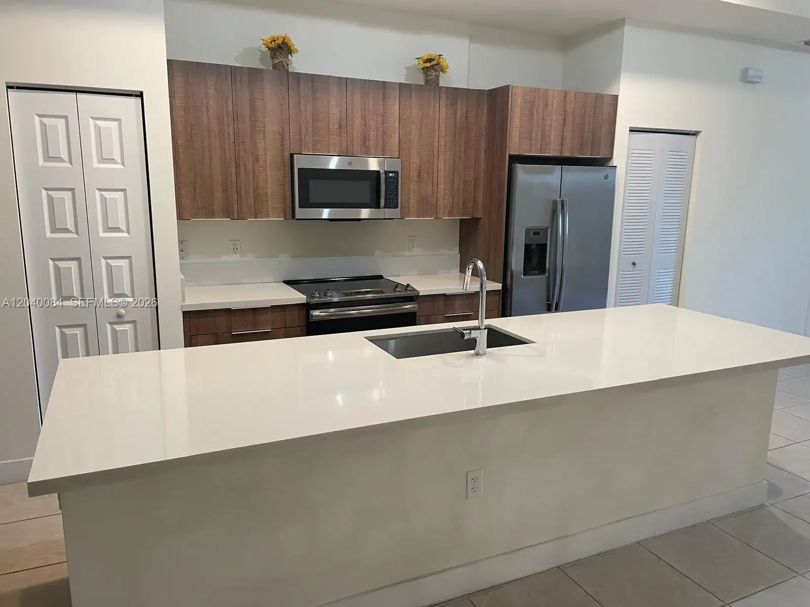 8025 NW 104th Ave # 31, Doral FL 33178 photo 3