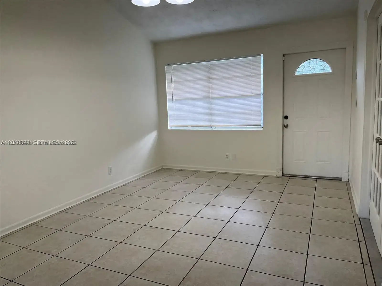 7321 Tam Oshanter Blvd, North Lauderdale FL 33068 photo 2