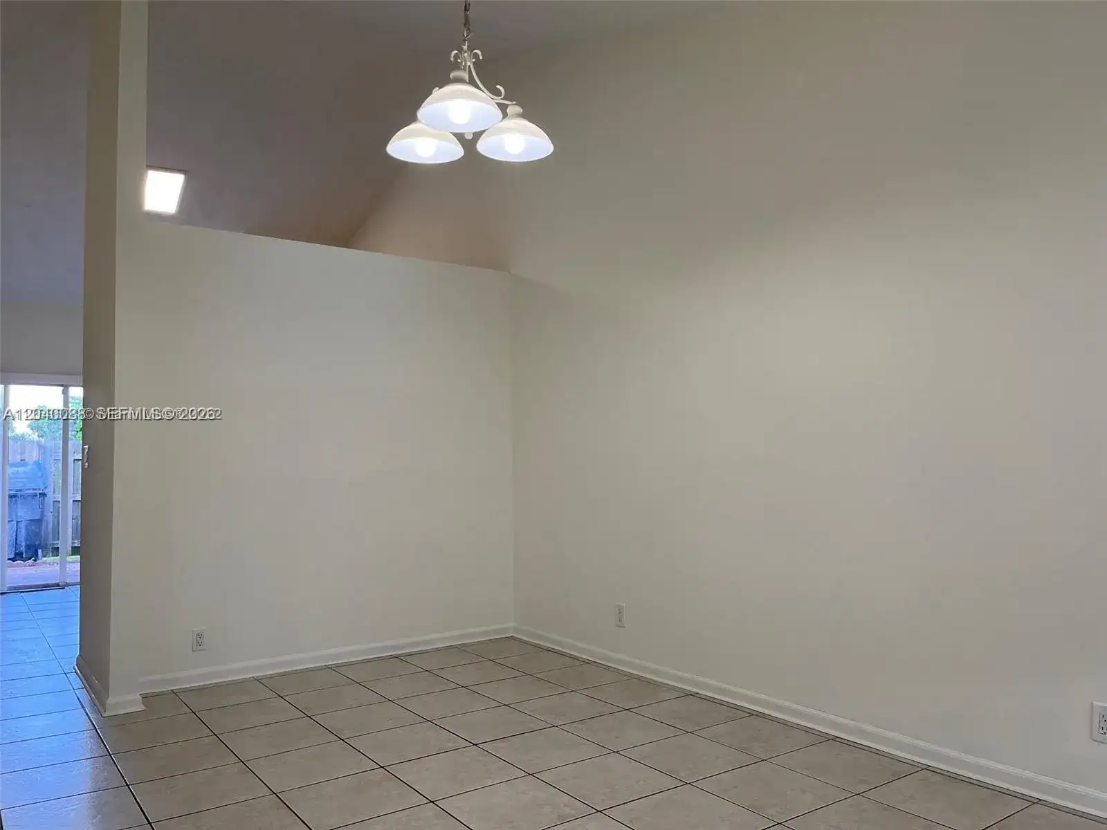 7321 Tam Oshanter Blvd, North Lauderdale FL 33068 photo 3