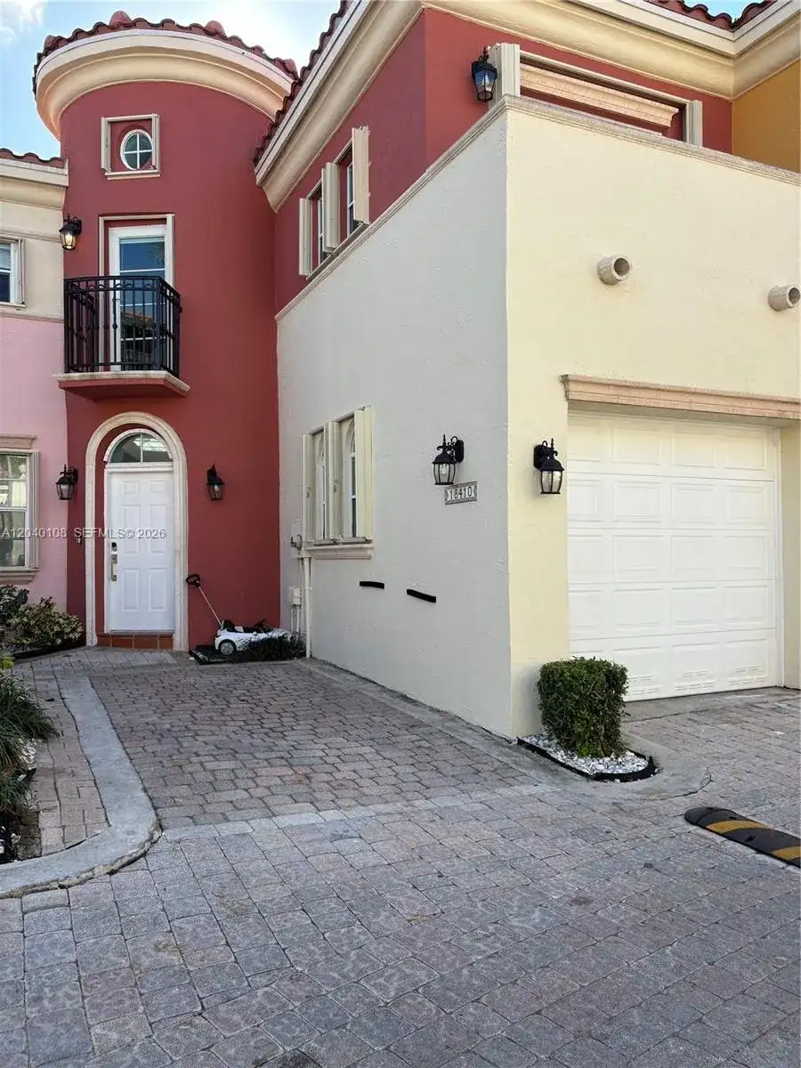 18410 NE 30th Ave # 18410, Aventura FL 33160 photo 2