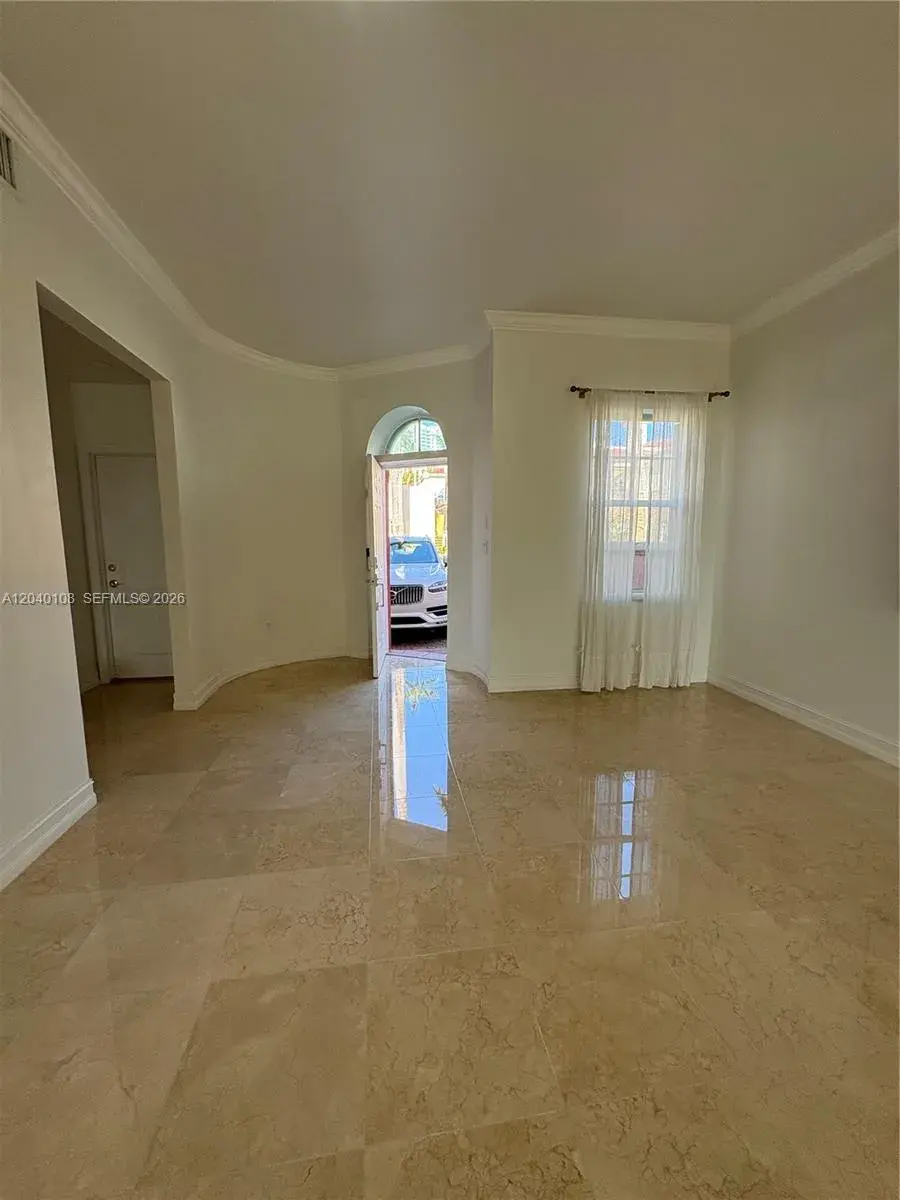 18410 NE 30th Ave # 18410, Aventura FL 33160