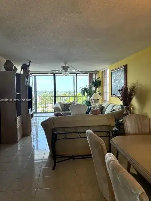2500 NE 135th St # C611, North Miami FL 33181 photo 5