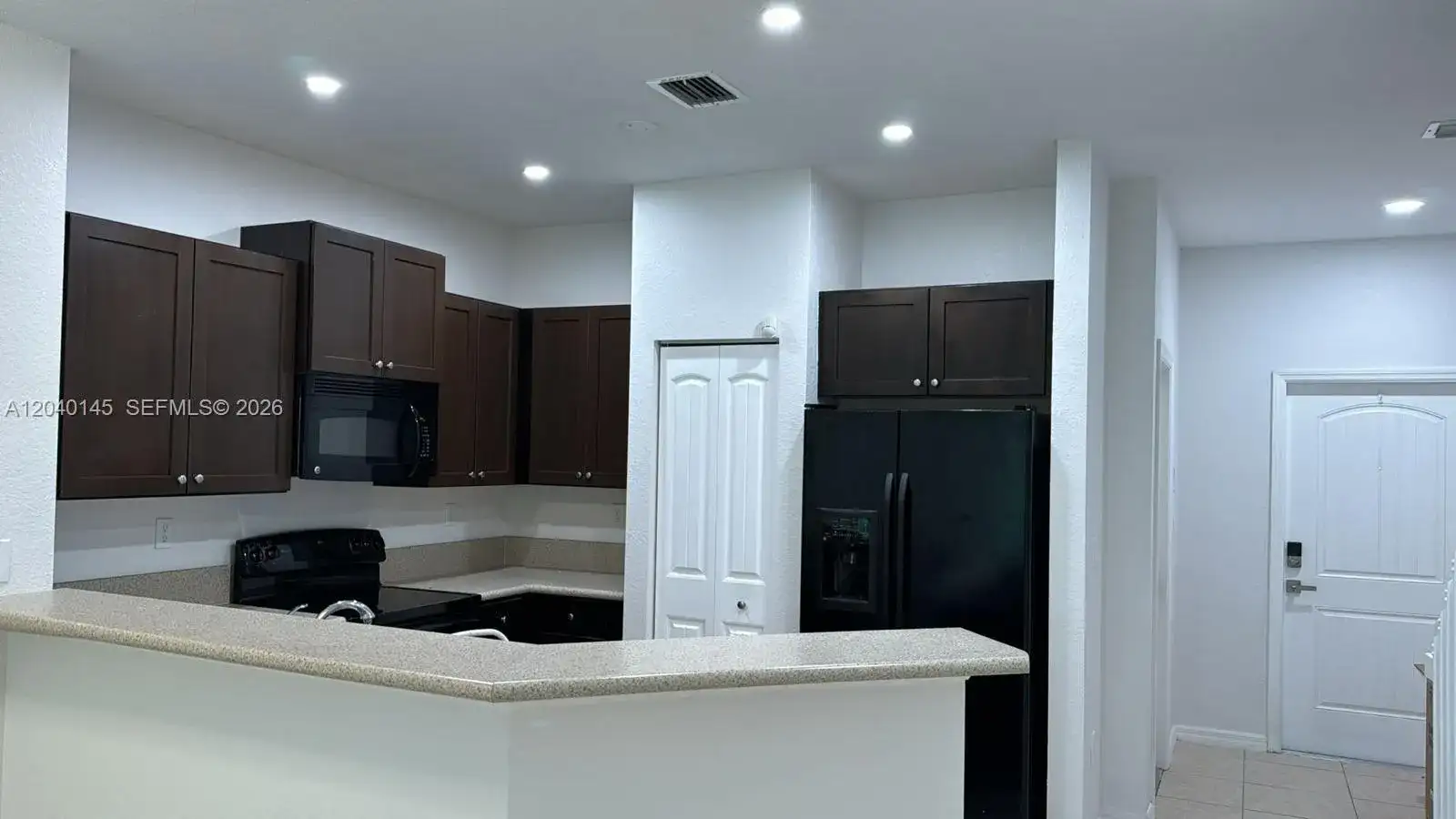 3526 NW 29th Ct # 3526, Lauderdale Lakes FL 33311 photo 2