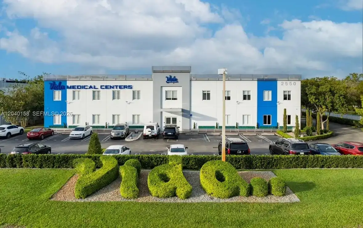 2550 NW 100th Ave, Doral FL 33172