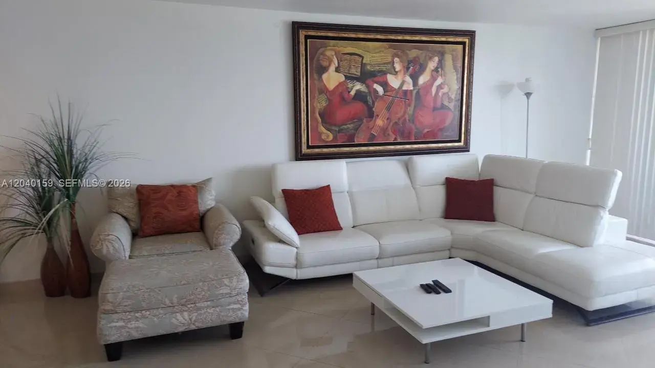 3140 S Ocean Dr # 1510, Hallandale Beach FL 33009