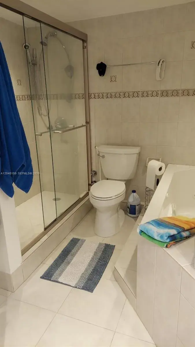 3140 S Ocean Dr # 1510, Hallandale Beach FL 33009