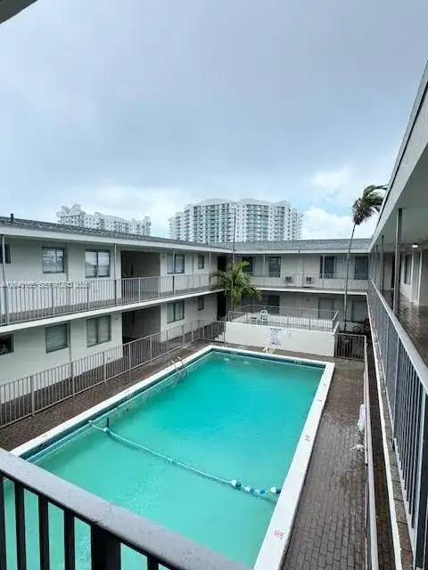 7925 West Dr # 12, North Bay Village FL 33141 photo 4