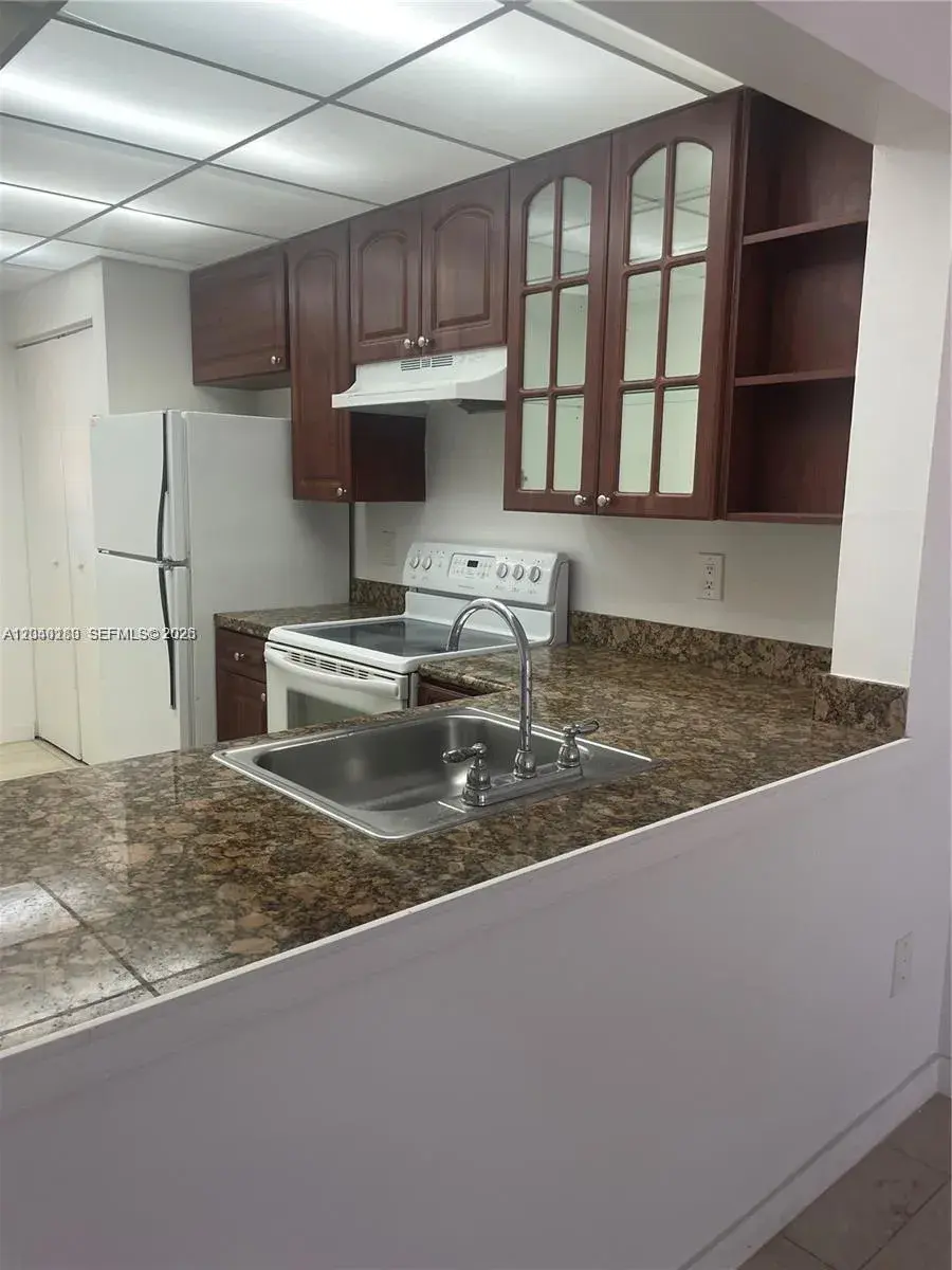 20825 NE 8th Ct # 19, Miami FL 33179