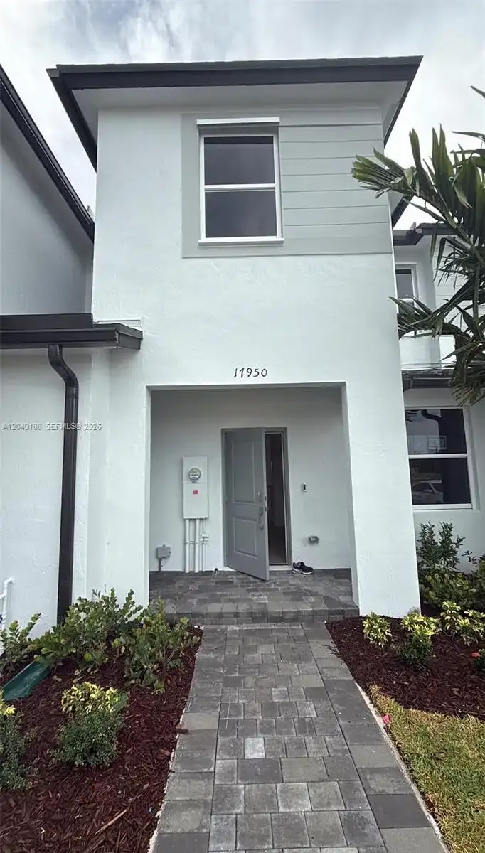 17950 SW 357TH TER, Florida City FL 33034